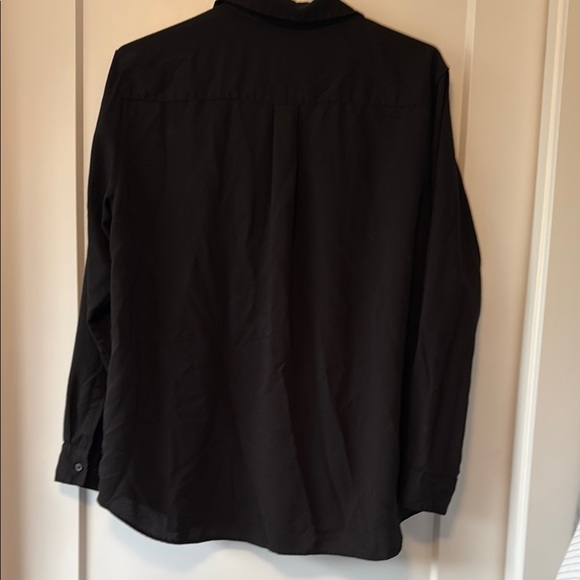 Uniqlo Black Button-Up Shirt - Picture 2 of 2
